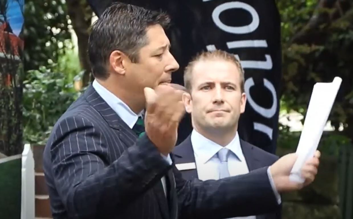 Tips for Bidding at Auction from Scott Kennedy-Green